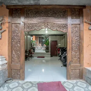 Jaga Roni House Homestay